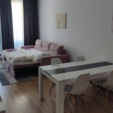 Marine Garden Luxury Apartment Varna